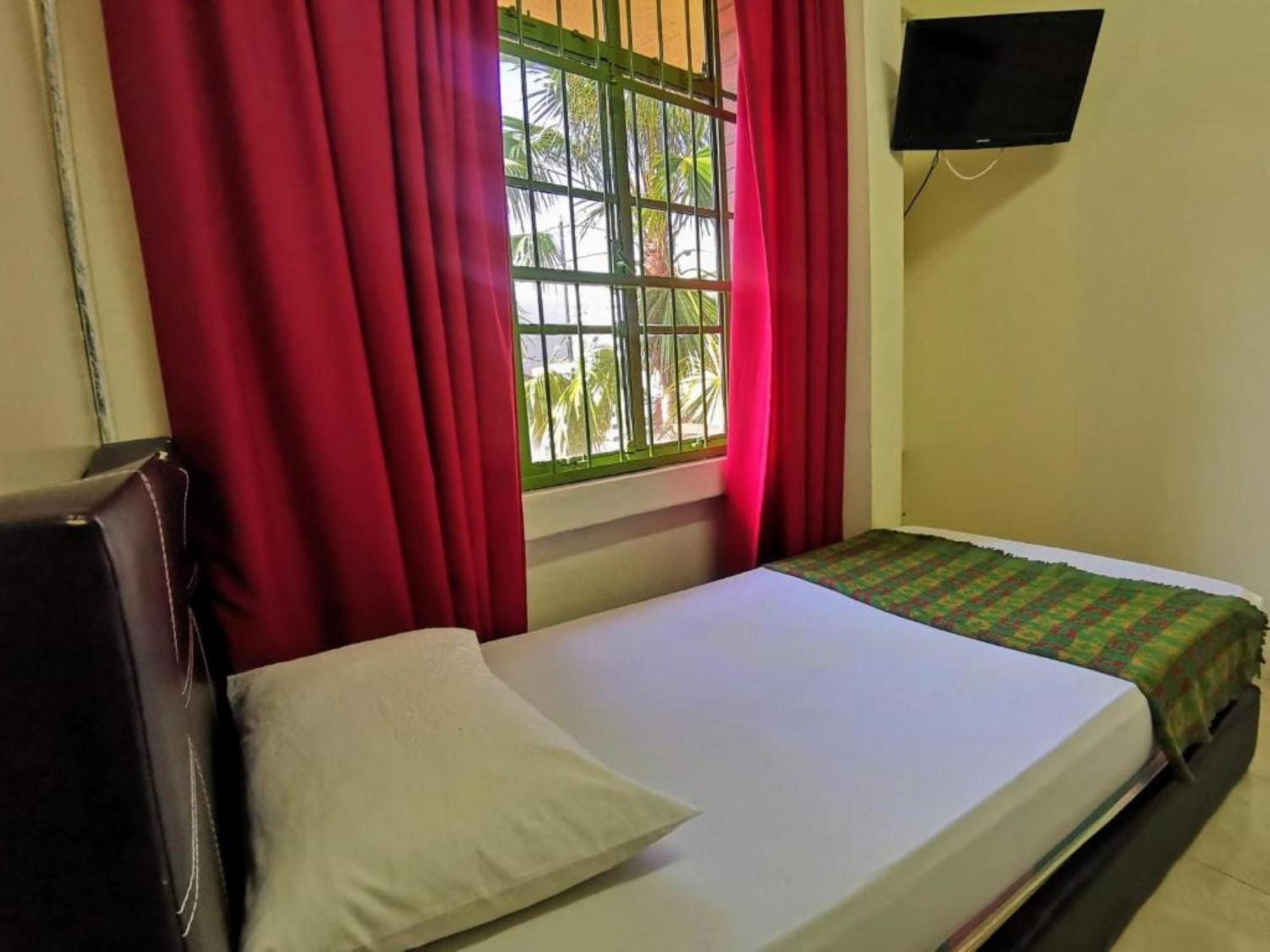 Ros Heritage Motel George Town Eksteriør bilde